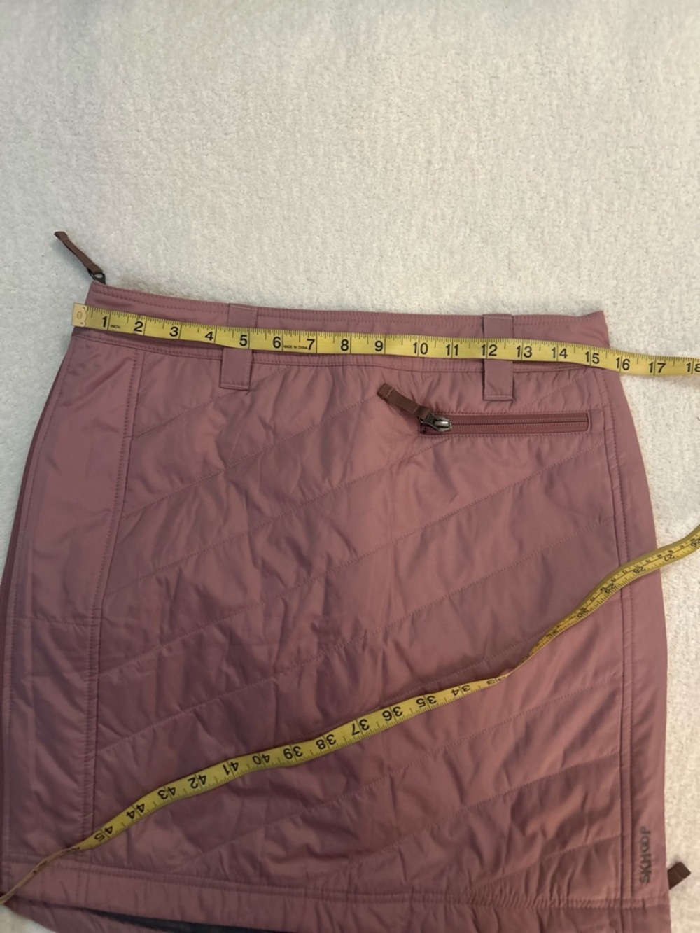 Skhoop Women's Quilted Sandy Short Skirt in Dusty Rose - Picture 15 of 16